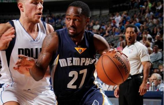 控球与地滚 控球与地滚